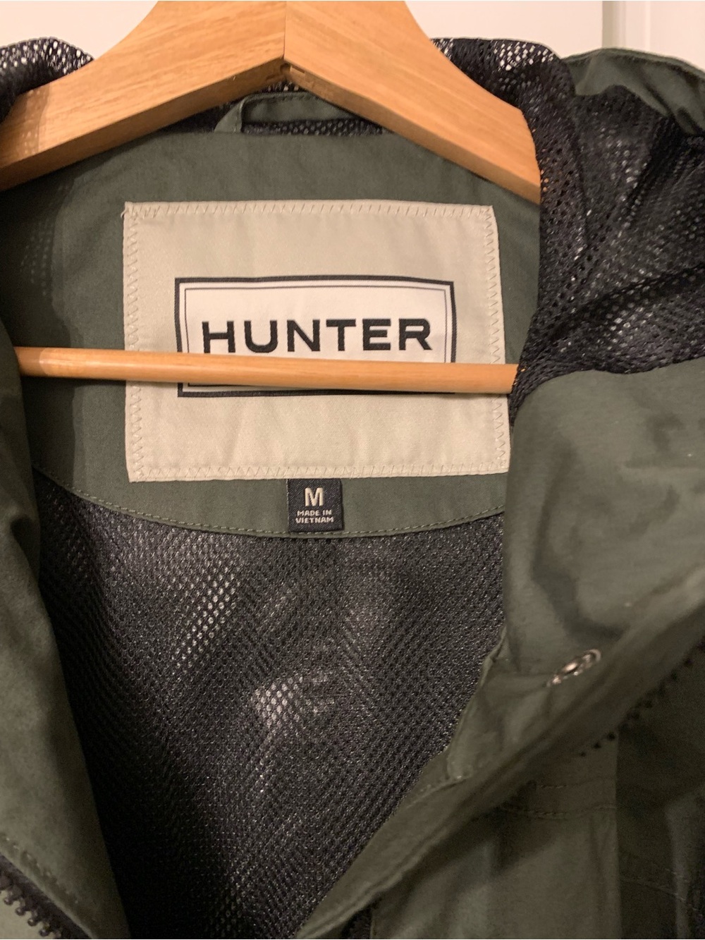 Women’s Hunter Olive Green Hooded Jacket Size M - Picture 2 of 4